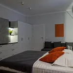 Apartman Charming 2bdr Apt Downtown Bukarest