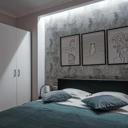 Charming 2bdr Apt Downtown Apartment Bukarest