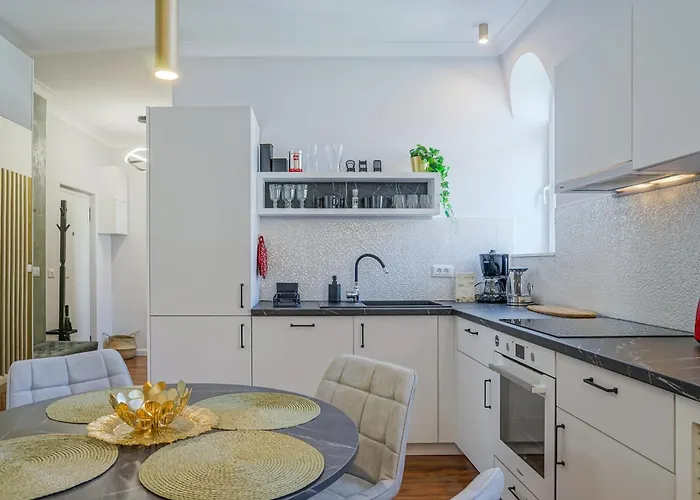 Charming 2bdr Apt Downtown Διαμέρισμα Βουκουρέστι