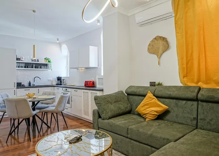 Charming 2bdr Apt Downtown Bucarest